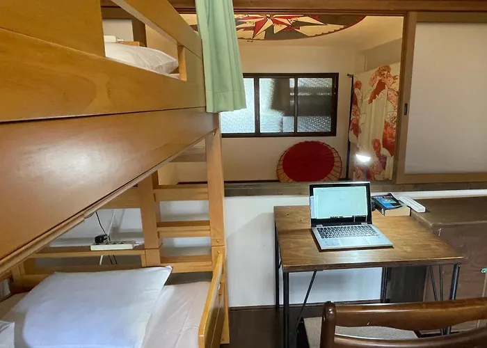 Guesthouse Kyoto Compass